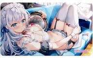 【時々ボソッとロシア語でデレる隣のアーリャさん】プレイマット アーリャ メイド水着(藤真拓哉) C105/ESSENTIA