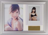 ほのか(チェキ：黒ビキニ水着) 専用絵柄チェキ入りフレーム 「ほのか ファースト・トレーディングカード」 カートン特典