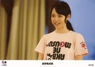 倉野尾成美/横型・バストアップ・Tシャツピンク・目線左/Blu-ray「AKB48 ネ申テレビ シーズン19＆20」封入特典生写真