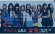 [ホイル仕様]：少女時代/集合(9人)/ホイル仕様/横型・ユナ左手上げ/少女時代 FREE STYLE SPORTS カード