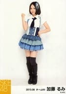 加藤るみ/全身・右手グー・左手腰/SKE48 2013年8月度 個別生写真 「2013.08」「デニム制服衣装」