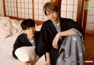 江口拓也・西山宏太朗/横型・座り・寝そべり・[MOVC-0197-2]/DVD「江口拓也の俺たちだっても～っと癒されたい!1 [特装版]」アニメイト特典ブロマイド