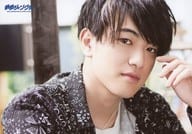 松村優/横型・顔アップ・衣装黒白・左手目元・体右向き・目線正面/イベント「劇団ジャングルEX第2幕 東京公演」物販限定ブロマイドセット