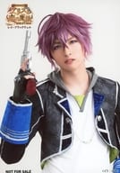 小南光司(フェンリル=ゴッドスピード)/上半身・右手銃・キャラクターショット/舞台「イケメン革命◇アリスと恋の魔法 THE STAGE Episode 黒のキング レイ=ブラックウェル」物販購入特典ブロマイド