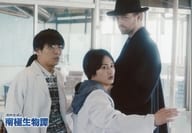 集合(3人)/横型・上半身・衣装白・黒・松本右手パー・右向き/映画「岡野教授の南極生物譚」完成披露イベント くじ写真
