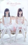 <<48系>> The Secret Garden　Watanabe Mayu×Shimazaki Haruka “Forbidden” Mini Photobook