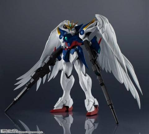 「GUNDAM UNIVERSE WING GUNDAM ZERO&STRIKE GUNDAM&GUNDAM Ez8（機動戦士ガンダム）」予約開始！