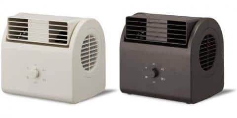 家電「ドウシシャ 上下自動首振り機能付デスクファン (ホワイト・ブラウン) 」好評発売中！