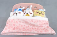 ちいかわ＆ハチワレ＆うさぎ おやすみベッドと繋がるマスコットセット 「ちいかわ なんか小さくてかわいいやつ」