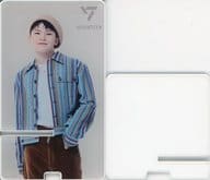 ウジ アクリルスマホスタンド 「SEVENTEEN KUJI 2022」 B賞