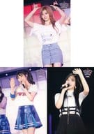サナ/ジヒョ/ミナ ライブフォトトレカ3枚セットB 「TWICE DEBUT SHOWCASE “Touchdown in JAPAN”」 famima.com通販限定