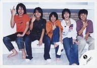 ジャニーズJr./集合(5人)/横型・全身・座り・右手指差し・笑顔/公式生写真