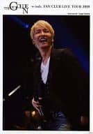 w-inds./橘慶太/ライブフォト・膝上・衣装黒・ジーンズ・右手マイク・口開け/2010.04.30 Zeep Osaka/THE GOLDEN w-inds. FAN CLUB LIVE TOUR 2010 