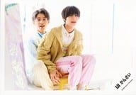 Lil かんさい/嶋﨑斗亜・當間琉巧/横型・全身/「Kansai Johnnys’ Jr. DREAM PAVILION ～Miracle NEXT STAGE～」グッズオフショット/公式生写真