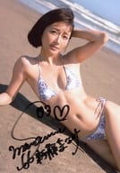☆新藤まなみ/直筆サイン入り/DVD「まなみのヒミツ」雑誌「月刊ENTAME(エンタメ) 2021年11月号」応募者全員サービス 生写真