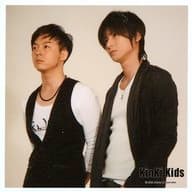 KinKi Kids/堂本光一・堂本剛/上半身・サイズ(89×89)/「Living with KinKi Kids -KinKi Kids 25th Anniversary POP UP STORE-」ましかくフォトD