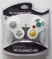 Wii/GAMECUBE COMPATIBLE CONTROLLER (WHITE) [M05819-WH]