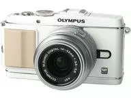 OLYMPUS ミラーレス一眼カメラ PEN E-P3 レンズキット 1230万画素 (ホワイト) [E-P3 LKIT WHT]